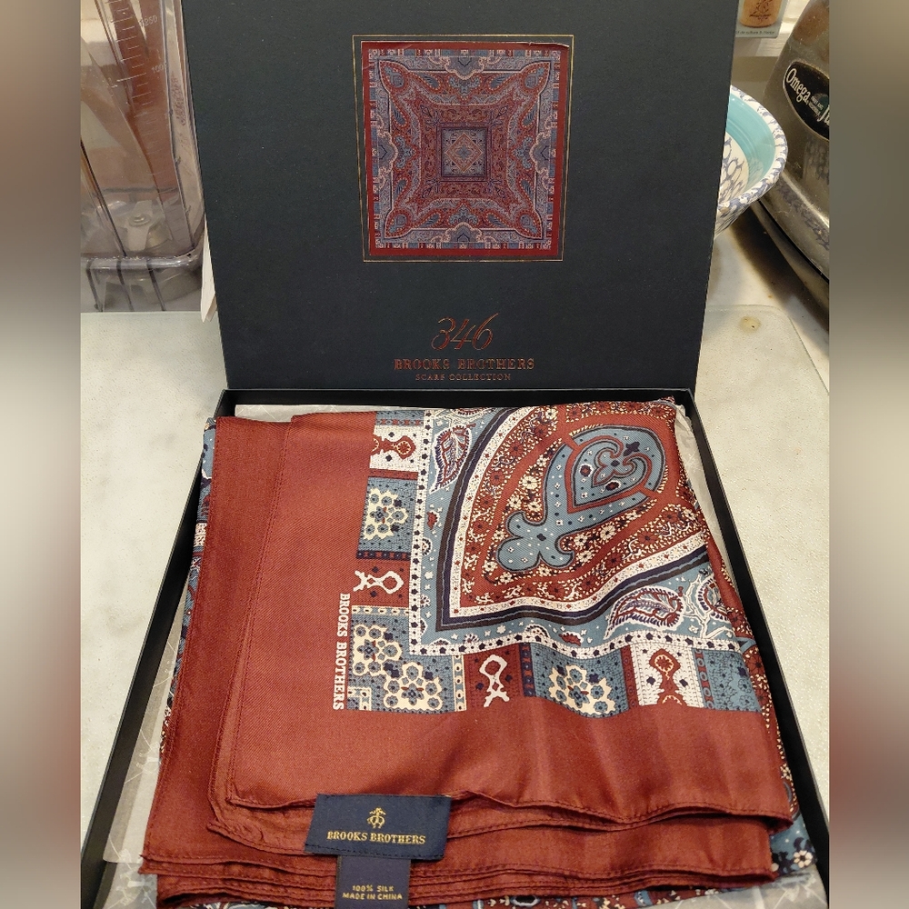 Brooks Brothers 346 silk scarf - Picture 4 of 4